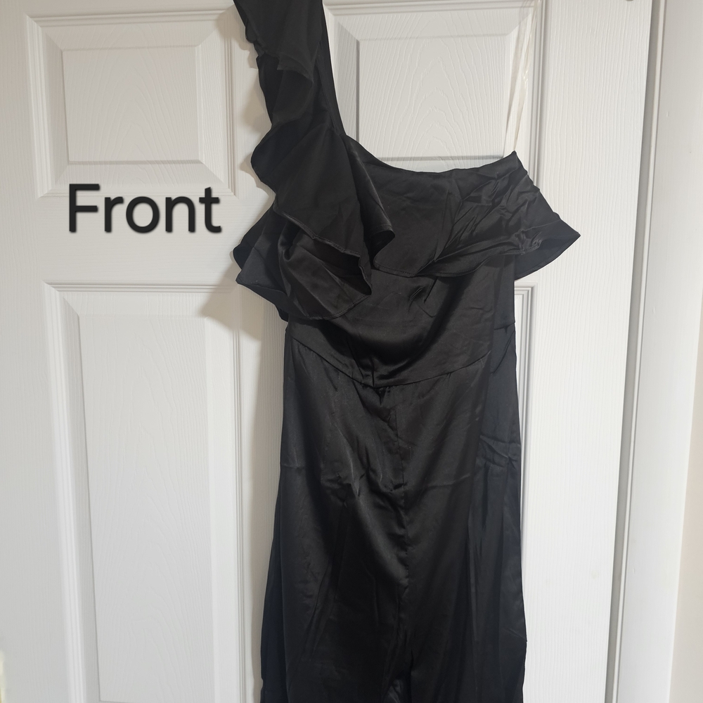Elegant Black One-Shoulder Jumpsuit